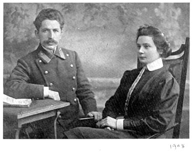 1908 photograph of Michael Zlatovski and his wife Rose.